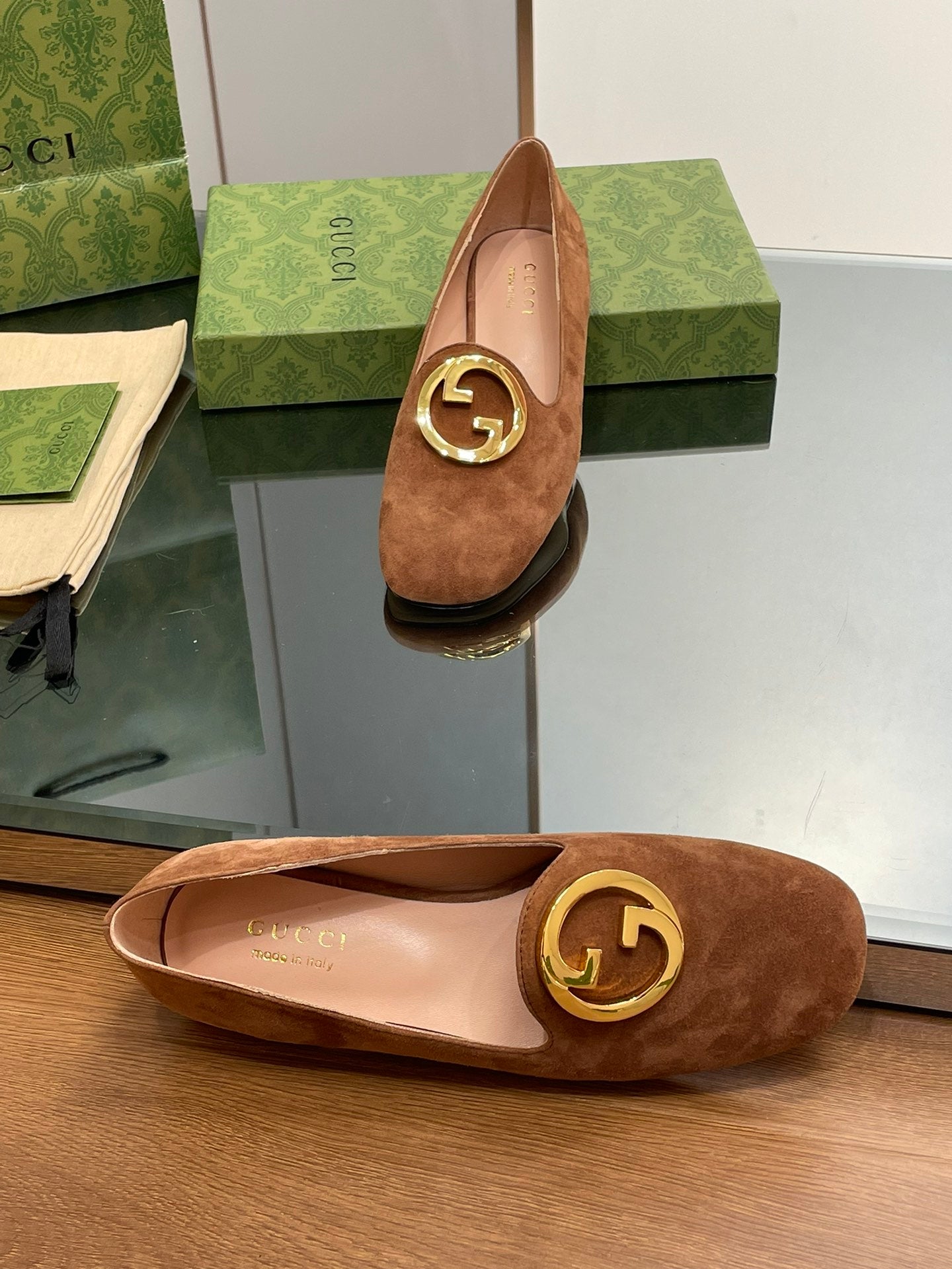 GUCCI BLONDIE LOGO-PLAQUE LOAFERS IN BRONZE BROWN SUEDE WITH GOLD HARDWARE