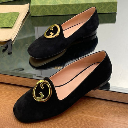 GUCCI BLONDIE LOGO-PLAQUE LOAFERS IN BLACK SUEDE WITH GOLD HARDWARE