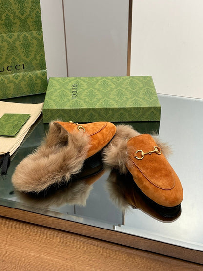 GUCCI HORSEBIT MULE IN BRONZE ORANGE SUEDE AND LAMB WOOL LINING
