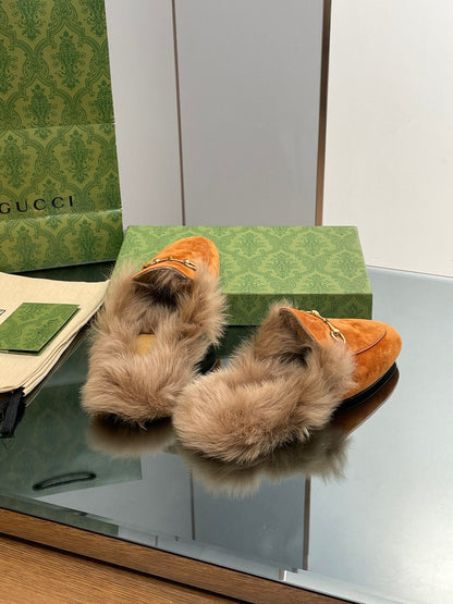 GUCCI HORSEBIT MULE IN BRONZE ORANGE SUEDE AND LAMB WOOL LINING