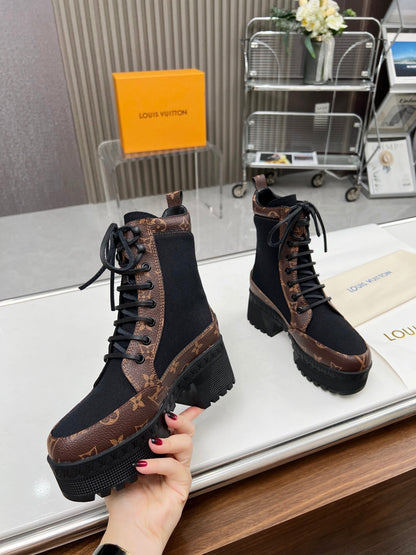 LOUIS VUITTON LAUREATE PLATFORM DESERT BOOT IN BLACK JACQUARD AND CHOCOLATE BROWN CALFSKIN