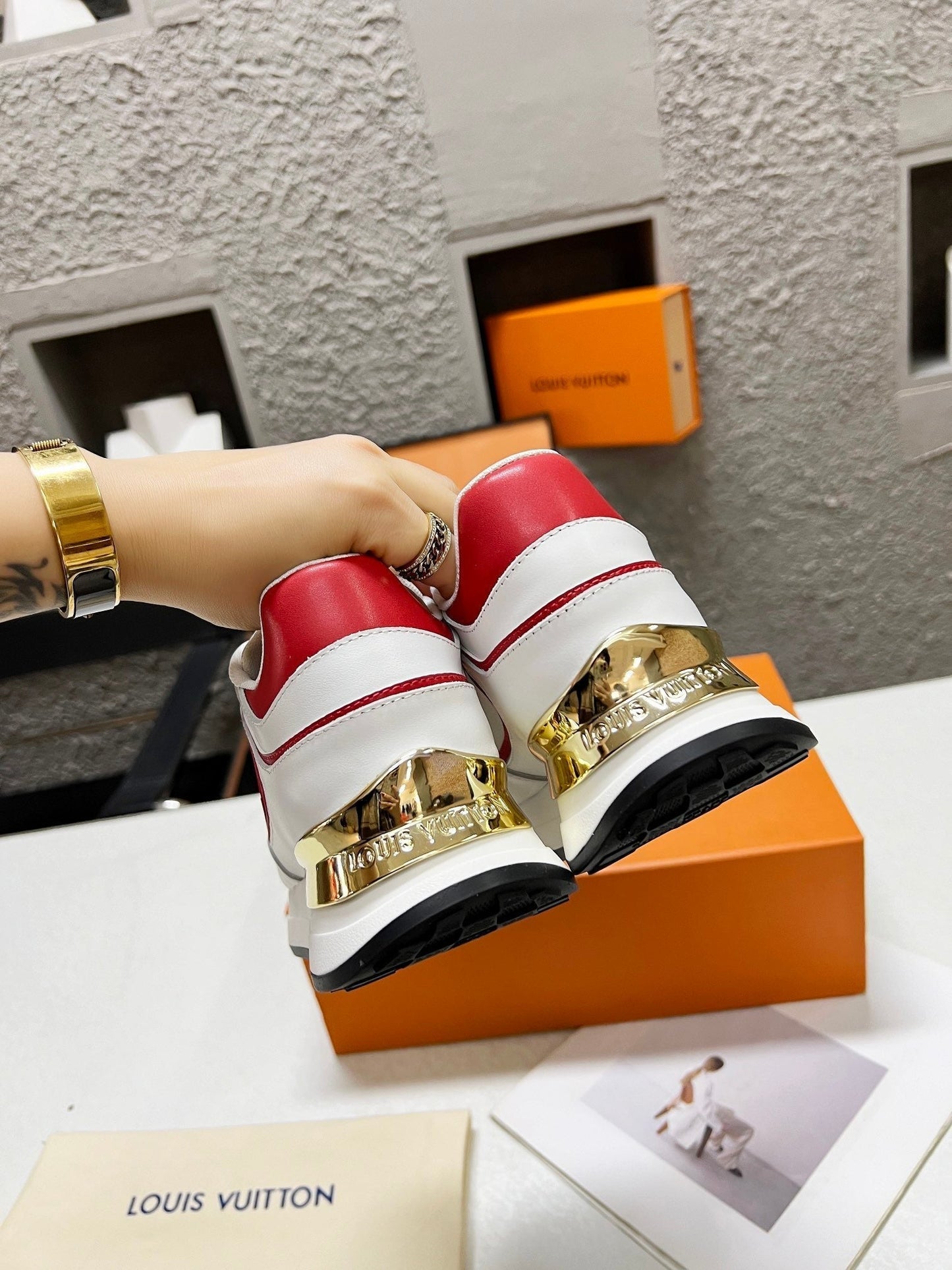 LOUIS VUITTON LV WOMEN SNEAKER IN WHITE MIX CHERRY RED CALFSKIN