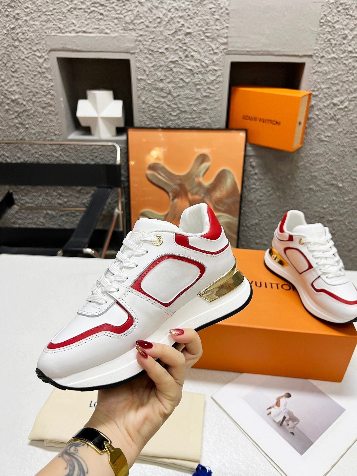 LOUIS VUITTON LV WOMEN SNEAKER IN WHITE MIX CHERRY RED CALFSKIN