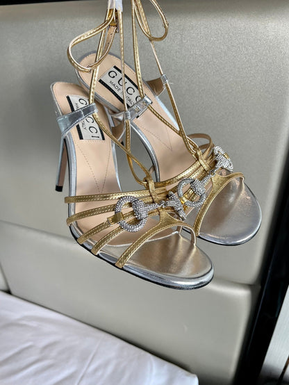 GUCCI CRYSTAL HORSEBIT SANDAL SIVER LAMBSKIN