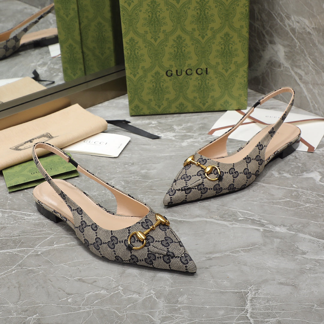 GUCCI Flat Sandals Black Caro