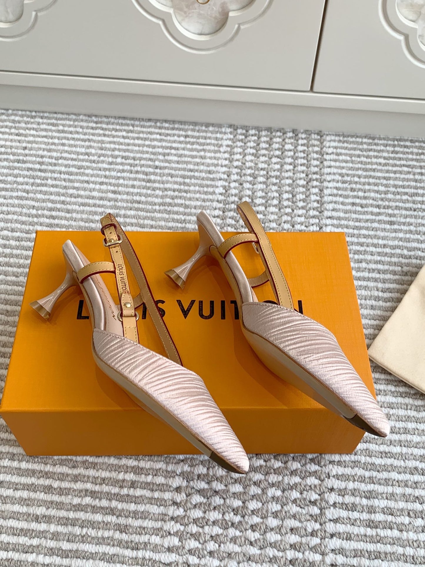 LOUIS VUITTON BLOSSOM SLINGBACKS 55 MM IN LIGHT PINK IMPORTED STRIPED SILK SATIN