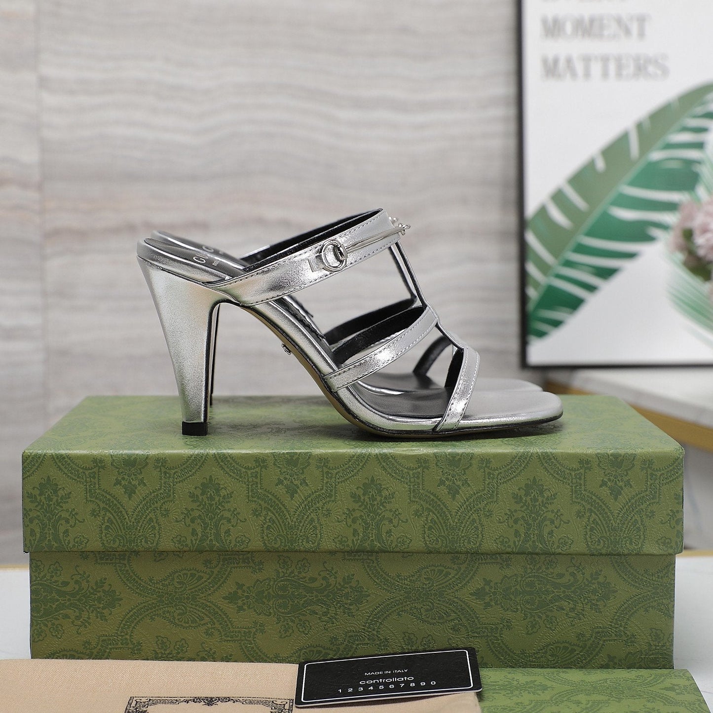 GUCCI SLIM HORSEBIT SLIDE SANDAL SILVER