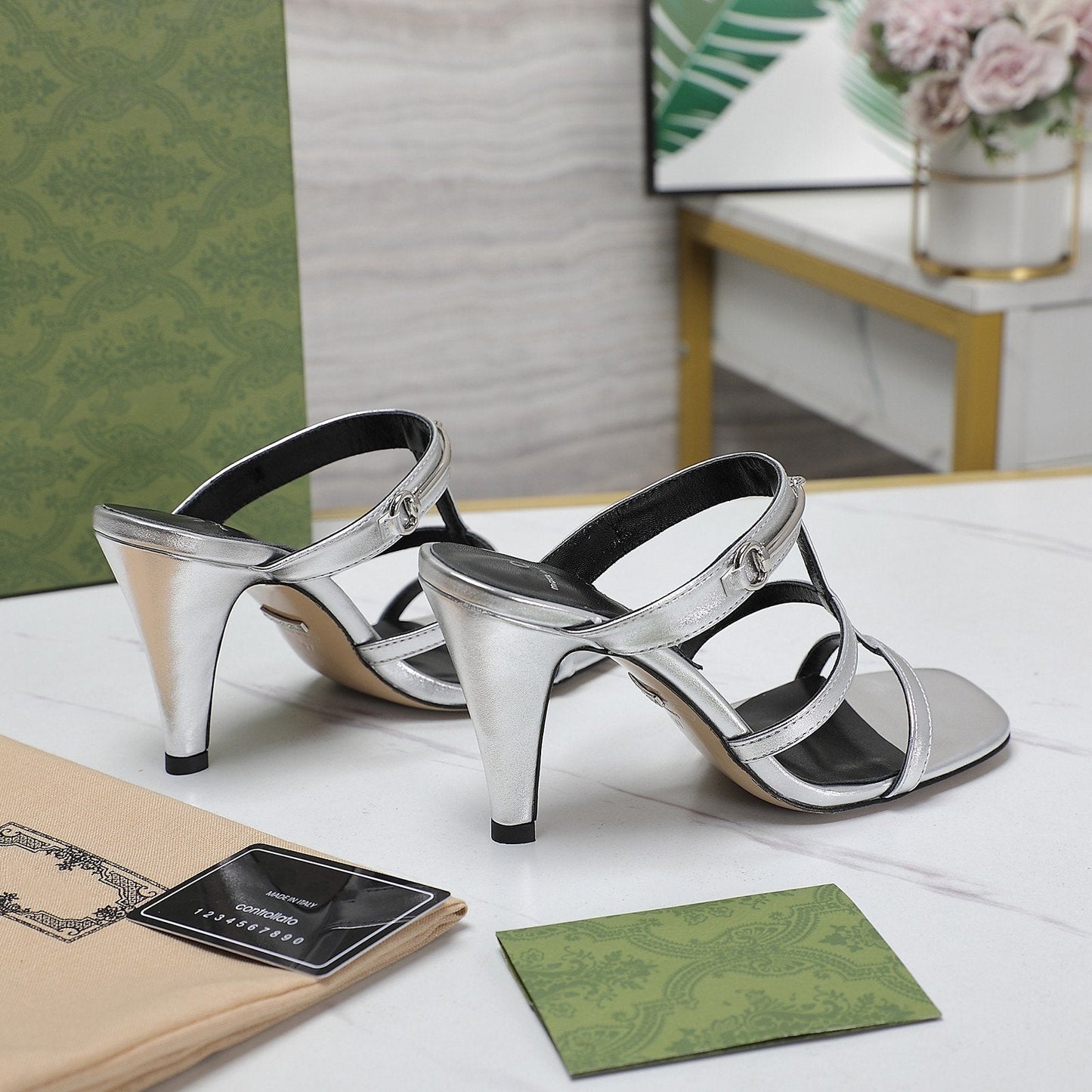 GUCCI SLIM HORSEBIT SLIDE SANDAL SILVER