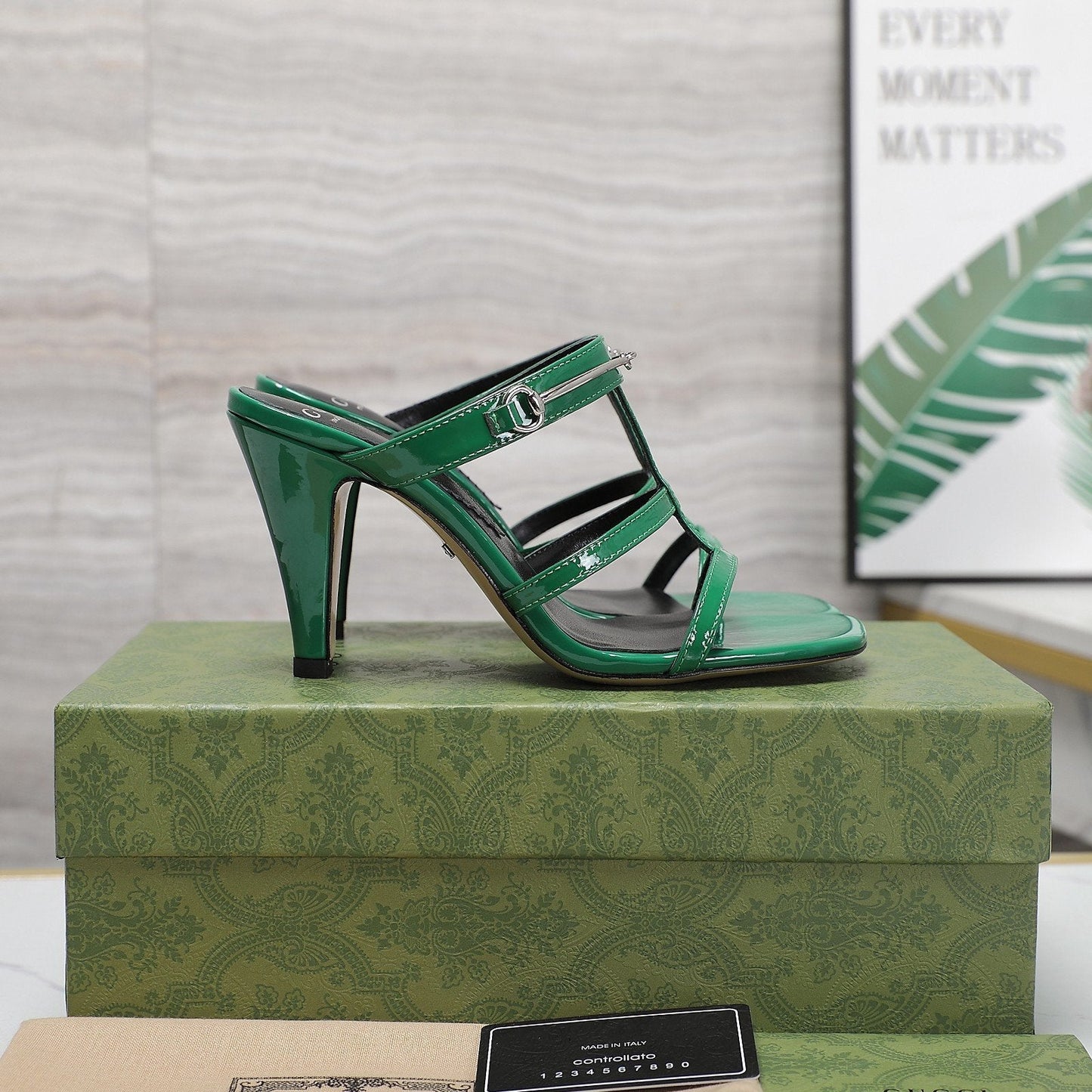 GUCCI SLIM HORSEBIT SLIDE SANDAL GREEN