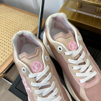 LOUIS VUITTON LV RUN 55 SNEAKER PINK BROWN