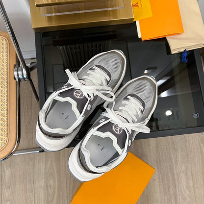 LOUIS VUITTON LV RUN 55 SNEAKER DARK GRAY