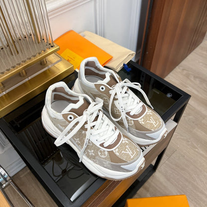 LOUIS VUITTON LV RUN 55 SNEAKER BROWN