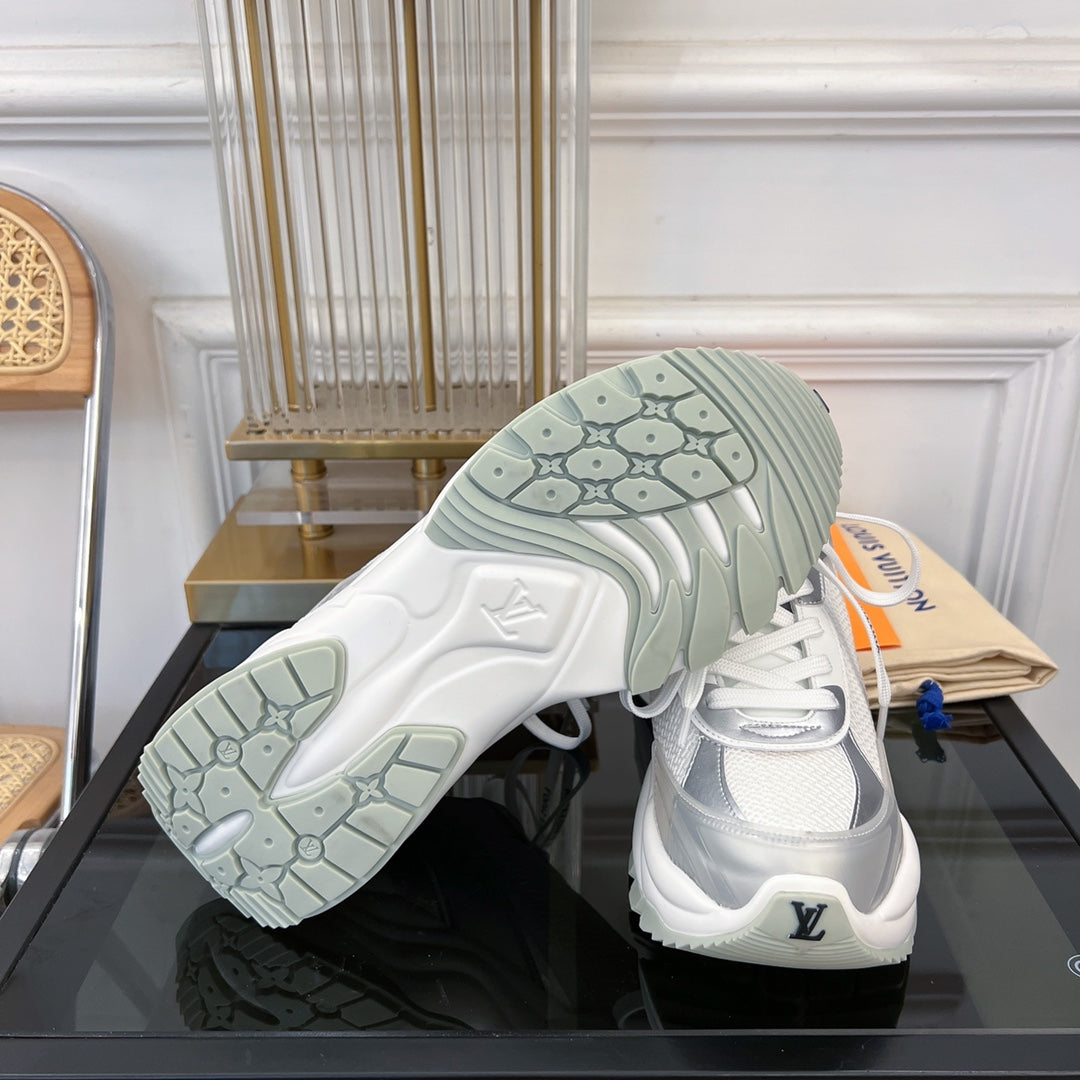 LOUIS VUITTON LV RUN 55 SNEAKER WHITE