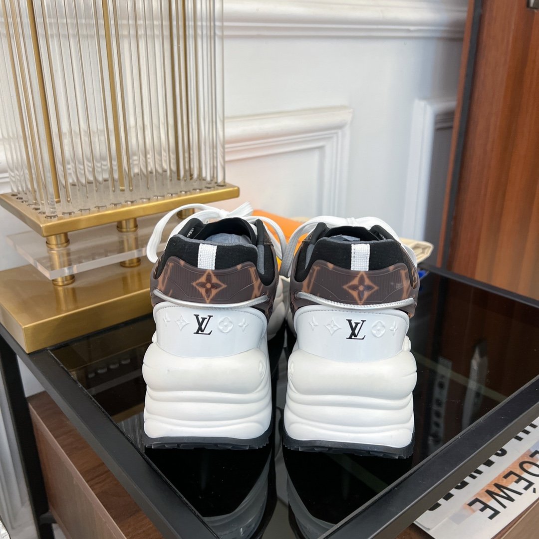 LOUIS VUITTON LV RUN 55 SNEAKER DEEP PURPLE