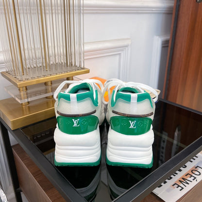 LOUIS VUITTON LV RUN 55 SNEAKER WHITE GREEN