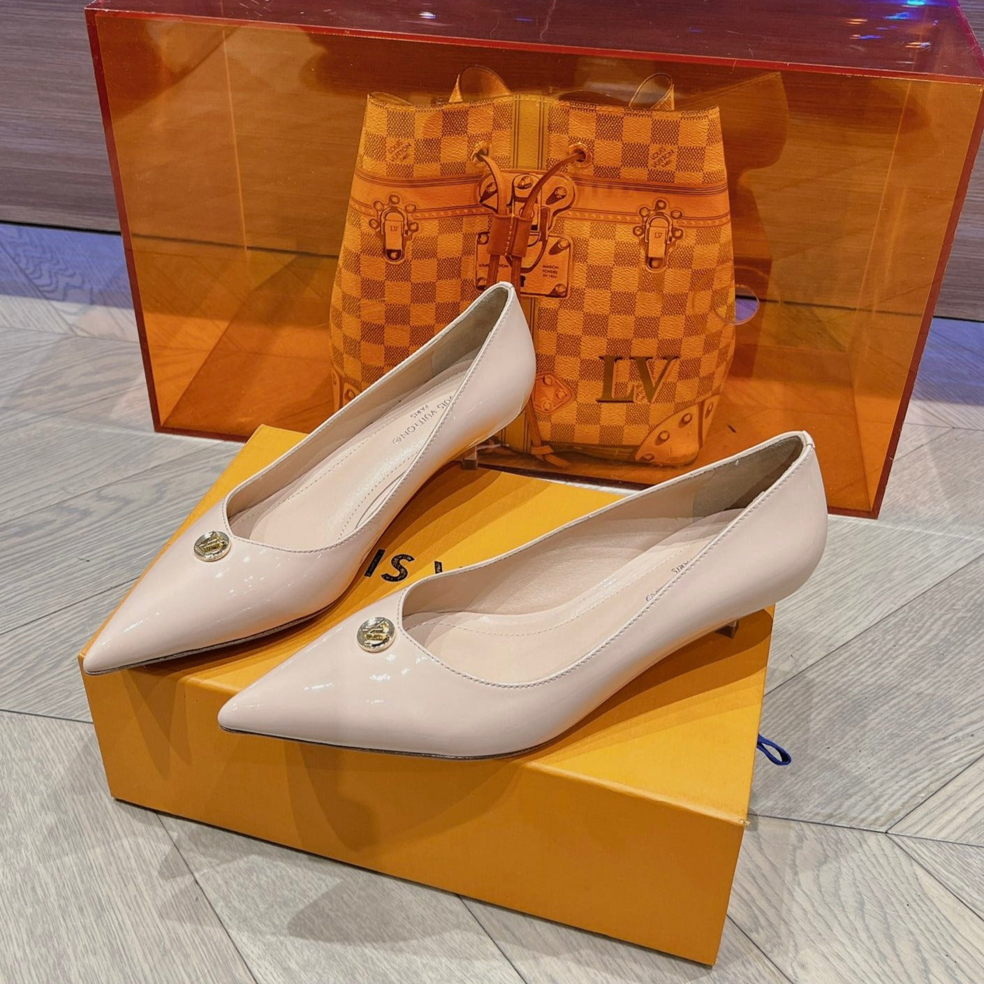 LOUIS VUITTON LV SINGLE LOW HEEL PUMP BIEGE