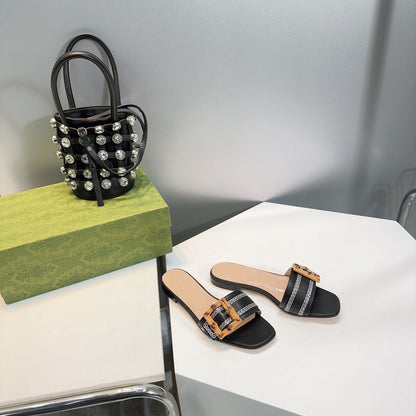 GUCCI BAMBOO BUCKLE FLAT SANDALS BLACK