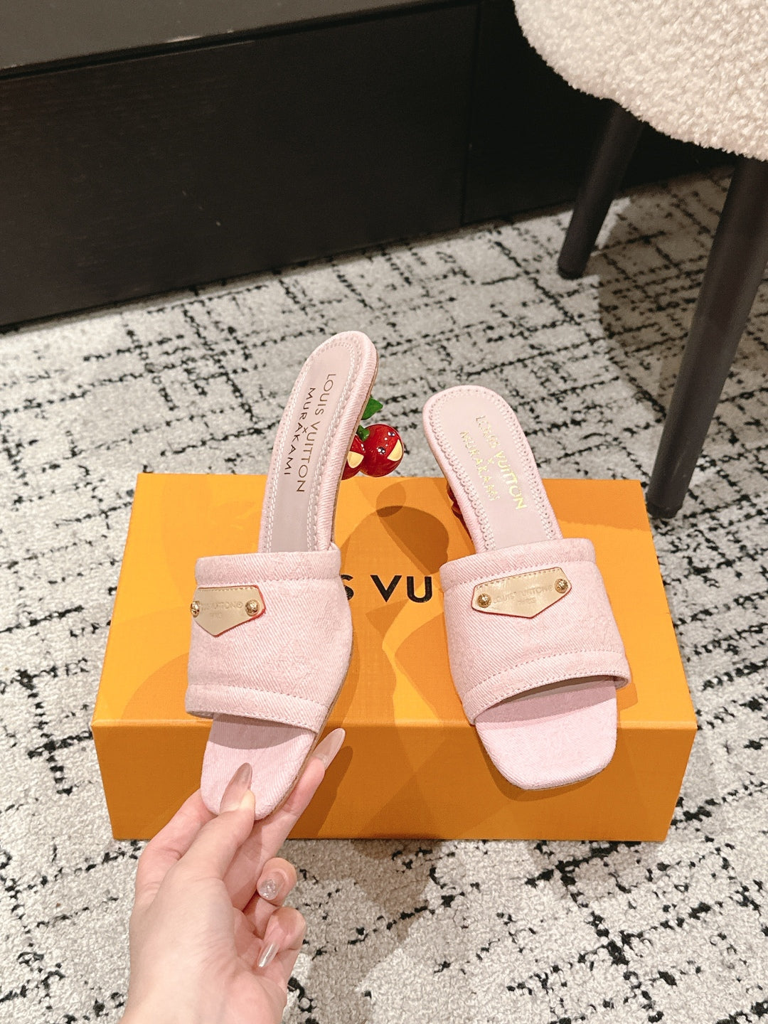 LOUIS VUITTON LV CHERRY HIGH HEELS 25S 55 MM IN LIGHT PINK DENIM STYLE 4