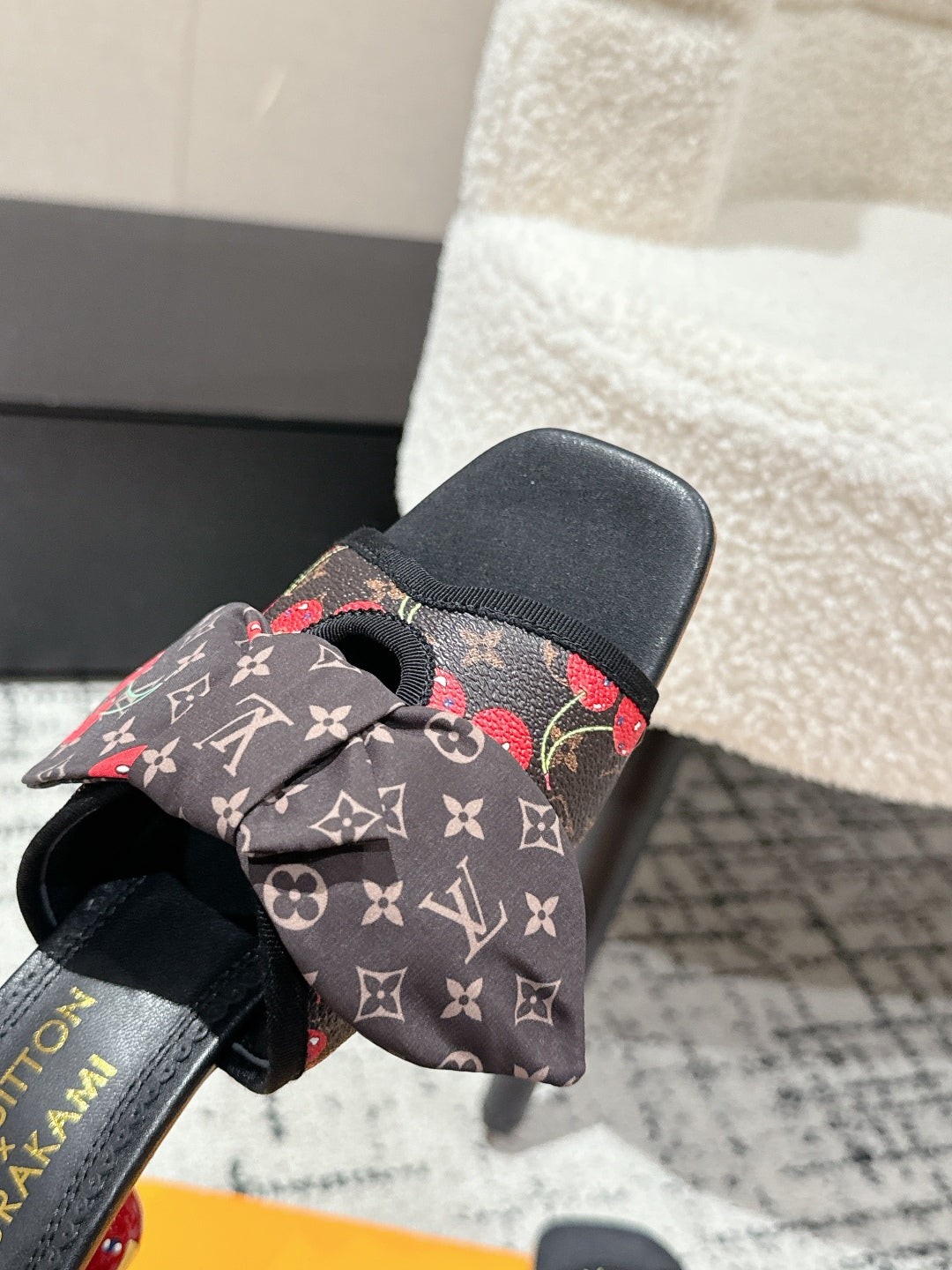 LOUIS VUITTON LV CHERRY HIGH HEELS 25S IN DARK BROWN AND BLACK CALFSKIN WITH BOW STYLE 10
