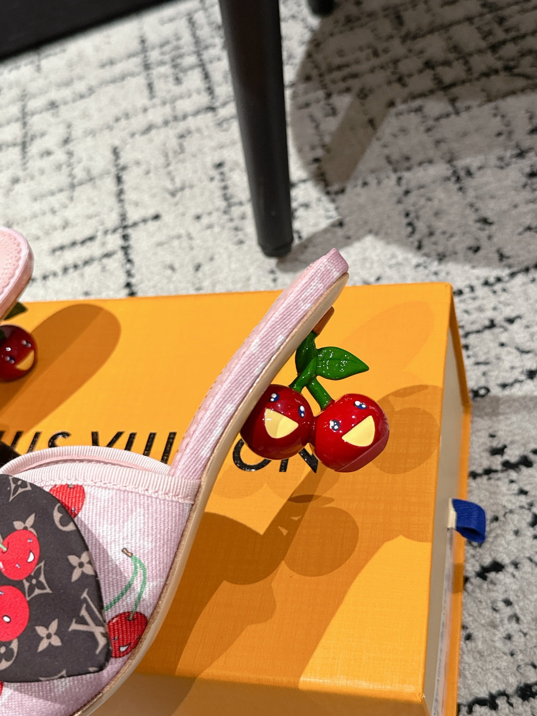 LOUIS VUITTON LV CHERRY HIGH HEELS 25S IN LIGHT PINK DENIM WITH BOW STYLE 4