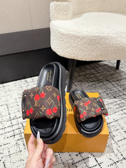 LOUIS VUITTON LV MIAMI-STYLE SANDALS 25S IN BROWN FABRIC AND BLACK CALFSKIN