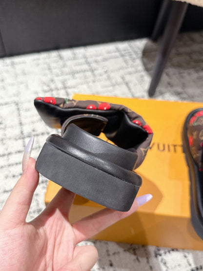 LOUIS VUITTON LV MIAMI-STYLE SANDALS 25S IN BROWN FABRIC AND BLACK CALFSKIN