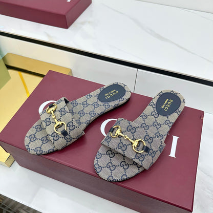 GUCCI SLIDES IN STONE GREY WITH GOLD HARDWARE