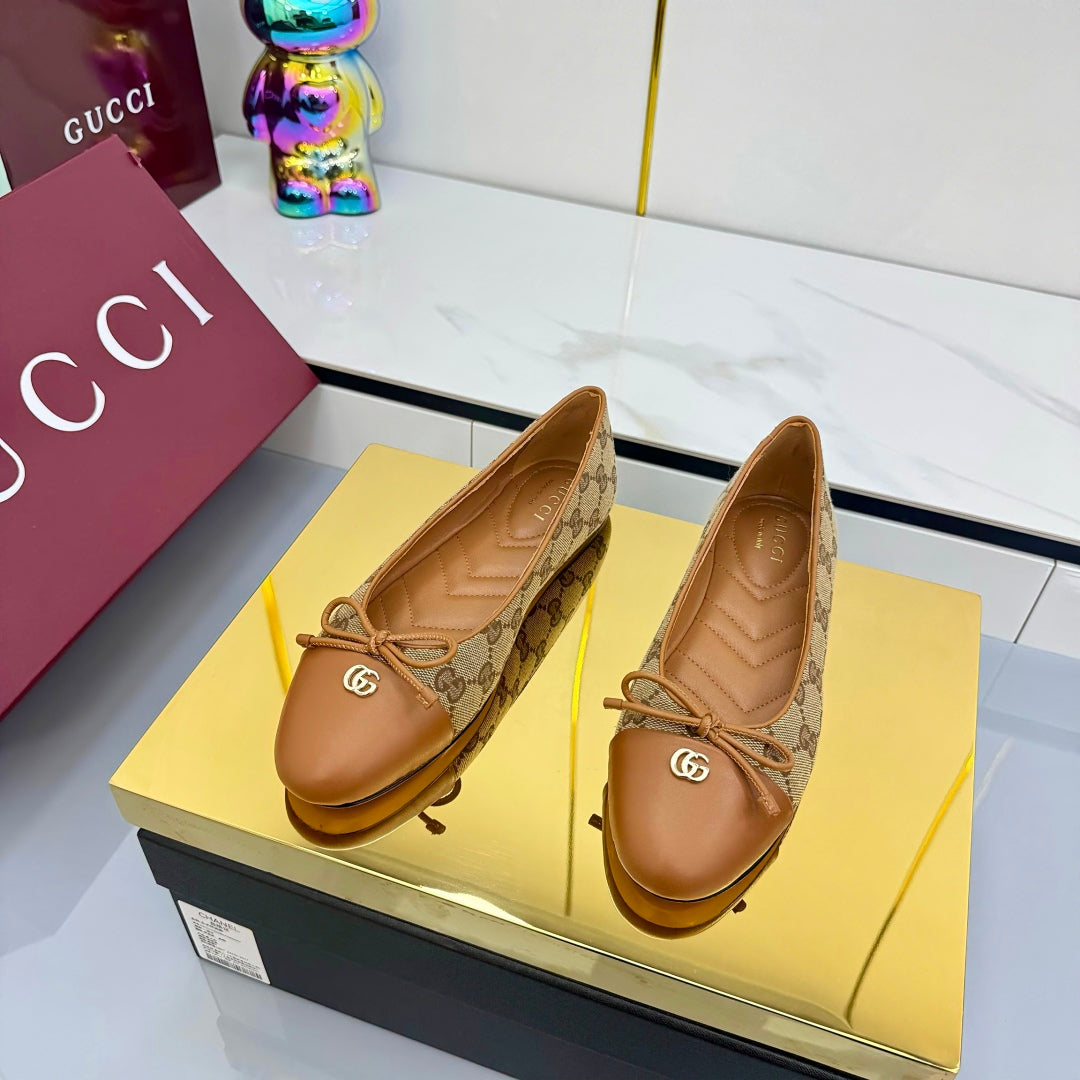 GUCCI BALLET FLATS 25S IN BROWN LAMBSKIN MIX BEIGE CANVAS WITH BOW