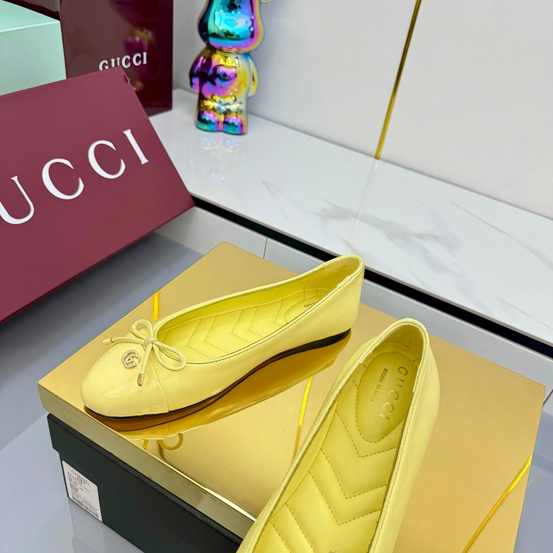 GUCCI BALLET FLATS 25S IN YELLOW LAMBSKIN MIX GLOSSY LEATHER WITH BOW