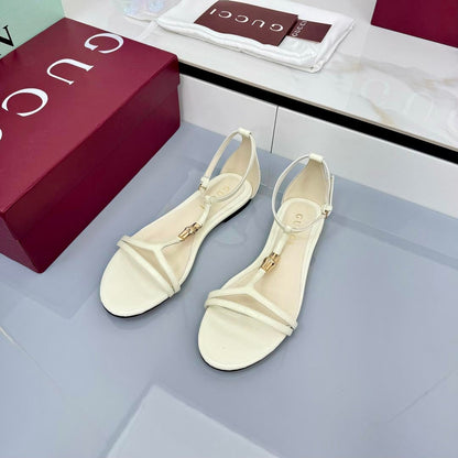 GUCCI THONG SANDALS 25S IN WHITE LAMBSKIN WITH GOLD HARDWARE