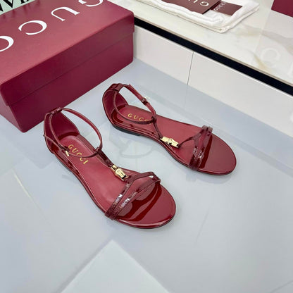 GUCCI THONG SANDALS 25S IN RED LAMBSKIN WITH GOLD HARDWARE