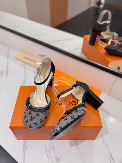 LOUIS VUITTON HIGH SANDALS 8 CM IN COOL GRAY MONOGRAM DENIM AND BLACK CALFSKIN