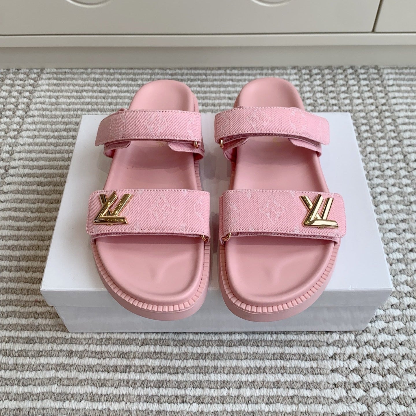 LOUIS VUITTON LV TWO-STRAP SANDALS 25S IN LIGHT PINK DENIM AND CALFSKIN WITH GOLD HARDWARE