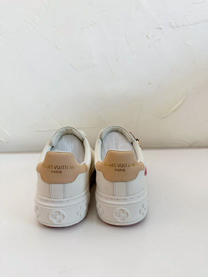 LOUIS VUITTON TIME OUT SNEAKER IN WHITE CALFSKIN