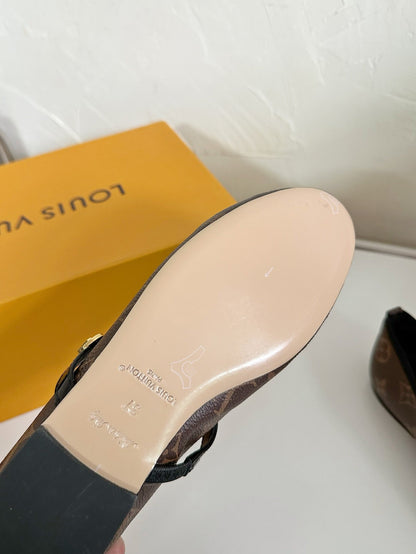 LOUIS VUITTON ROMY FLAT BALLERINA IN BROWN MONOGRAM CALFSKIN