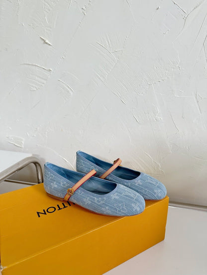 LOUIS VUITTON ROMY FLAT BALLERINA IN LIGHT BLUE MONOGRAM DENIM FABRIC