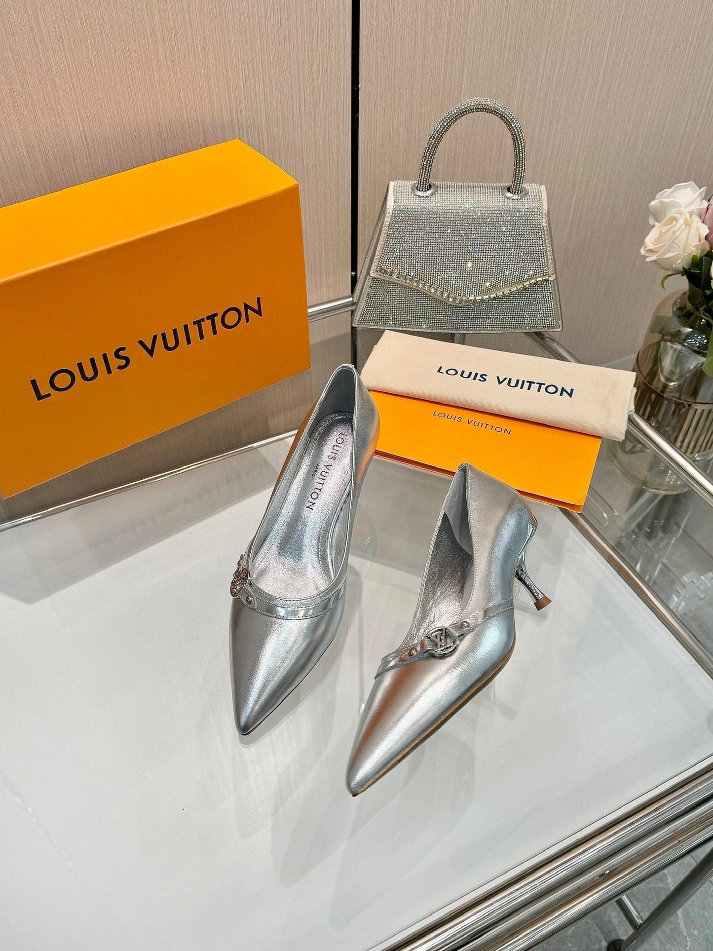 LOUIS VUITTON 6AM HIGH HEELS 55 MM IN SILVER LAMBSKIN
