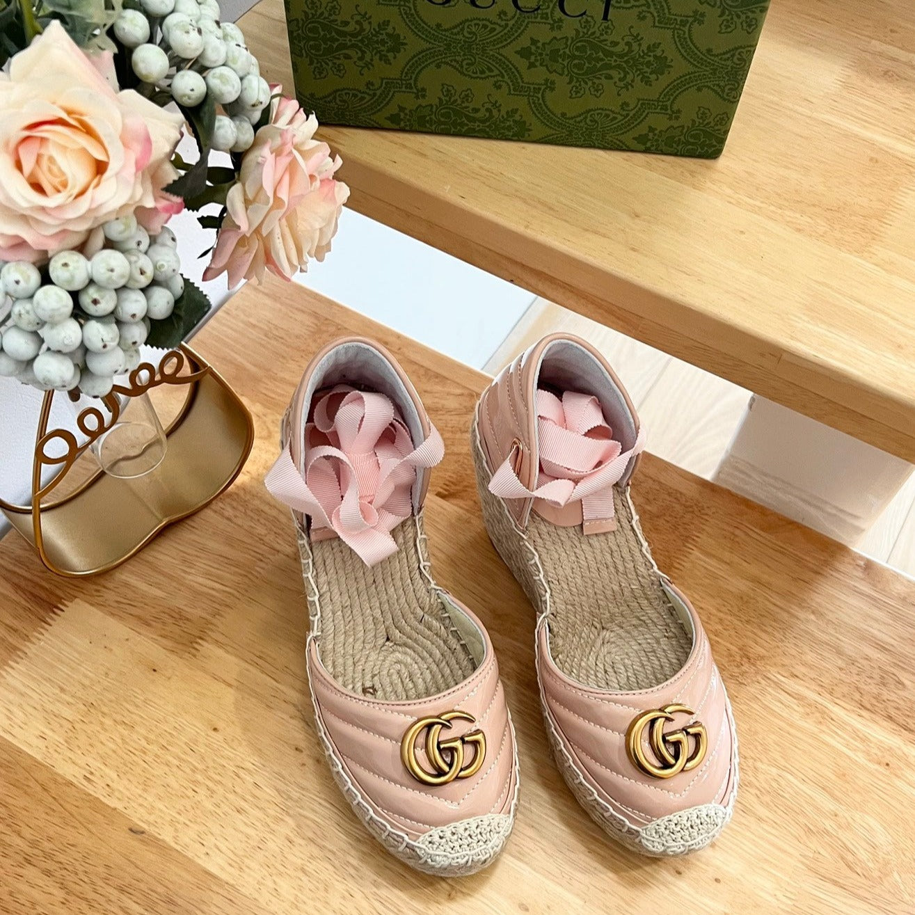 GUCCI Crochet platform Espadrilles Blush Pink