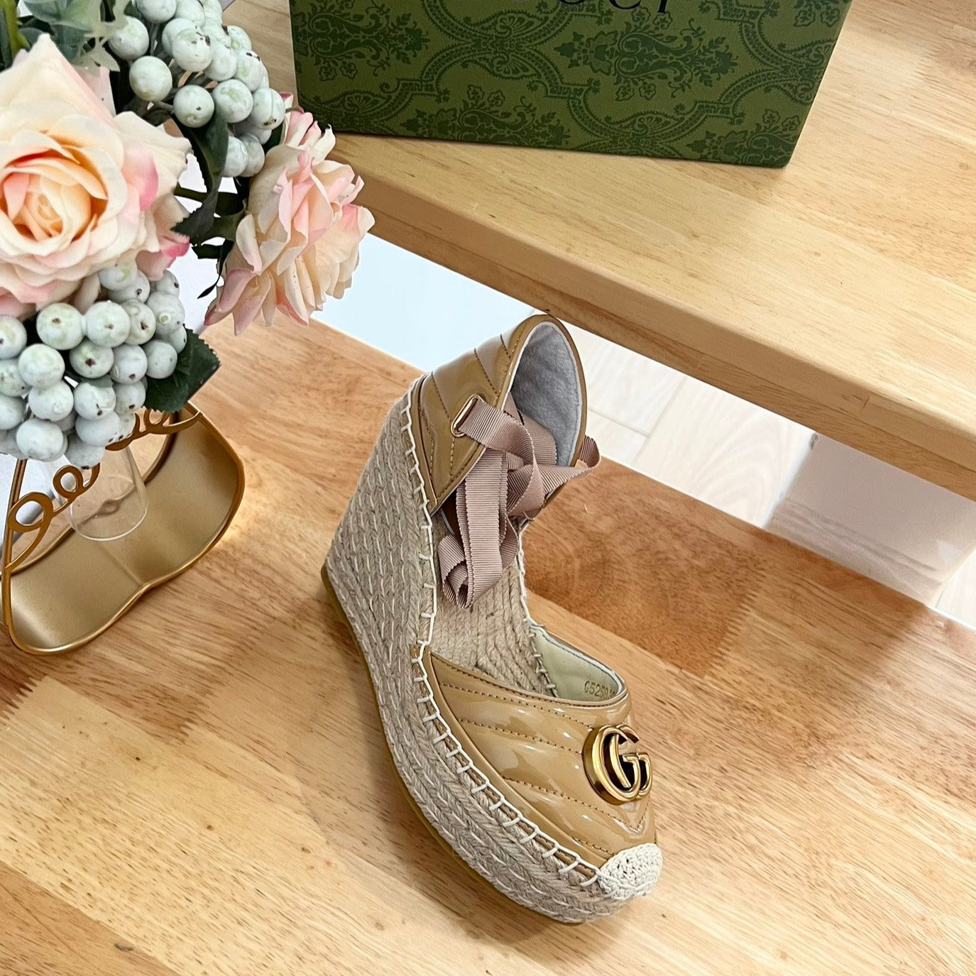 GUCCI Crochet platform Espadrilles Saddle Brown