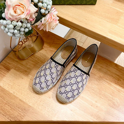 GUCCI Supreme Flat Shoes White Caro