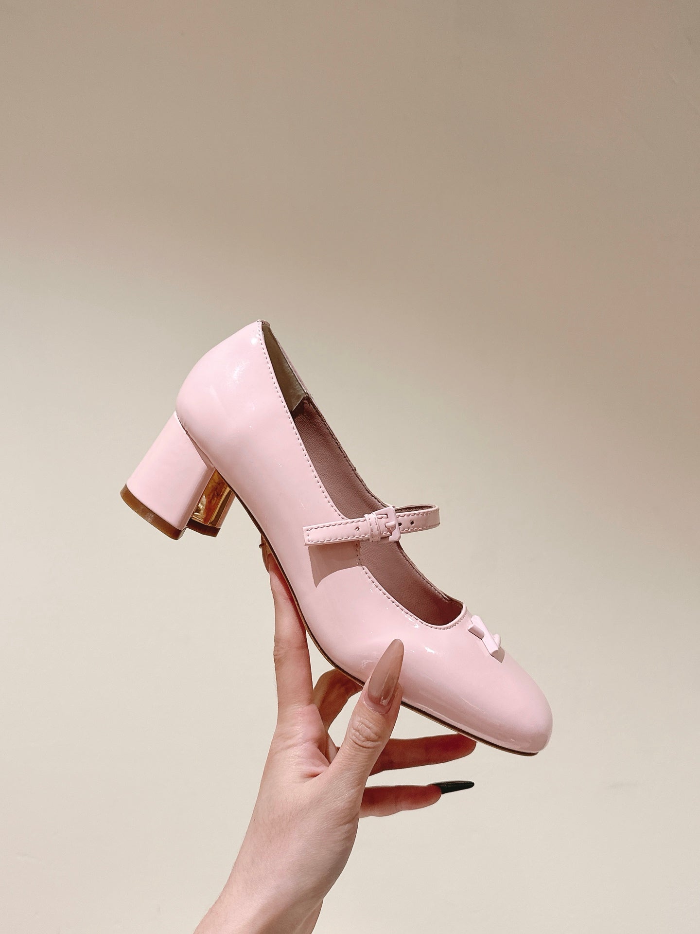 LOUIS VUITTON SWING HIGH MARY JANE 55 MM IN PALE PINK PATENT CALFSKIN