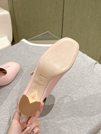 LOUIS VUITTON SWING HIGH MARY JANE 55 MM IN PALE PINK PATENT CALFSKIN