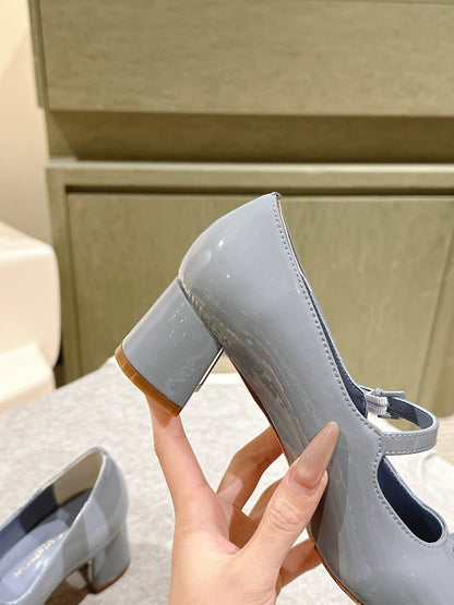 LOUIS VUITTON SWING HIGH MARY JANE 55 MM IN ICE BLUE PATENT CALFSKIN
