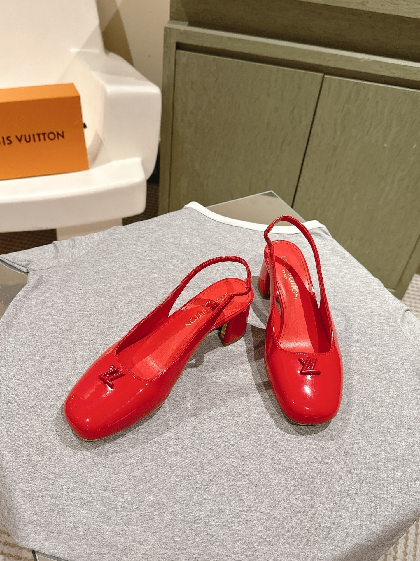 LOUIS VUITTON SWING SLINGBACK PUMP 55 MM IN CRIMSON RED CALFSKIN