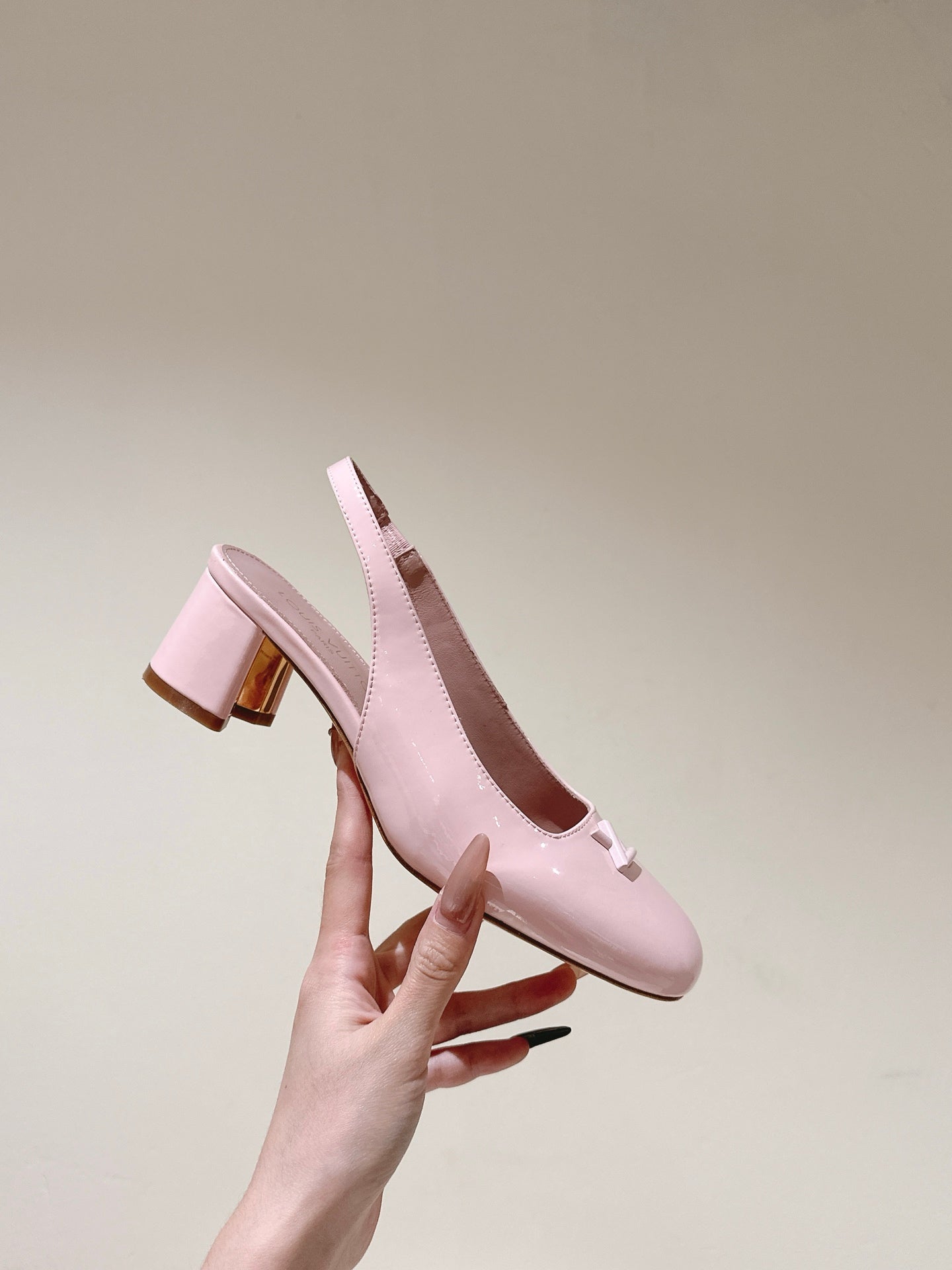 LOUIS VUITTON SWING SLINGBACK PUMP 55 MM IN PEACH PINK CALFSKIN
