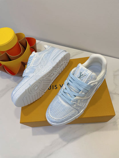 LOUIS VUITTON LV TRAINER MAXI SNEAKER IN WHITE MIX LIGHT BLUE EMBOSSED CALFSKIN