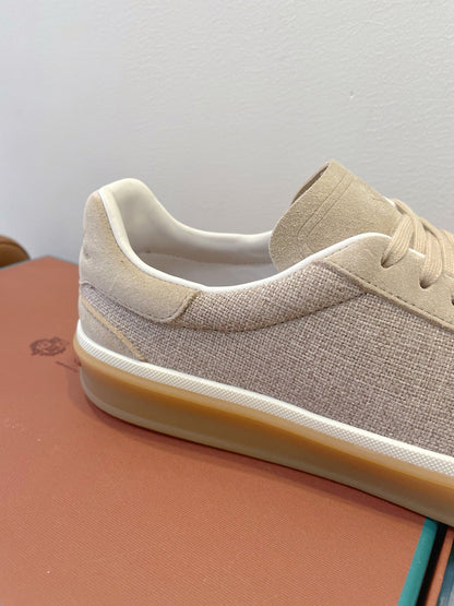 SNEAKERS IN LIGHT BEIGE SUEDE WITH CANVAS