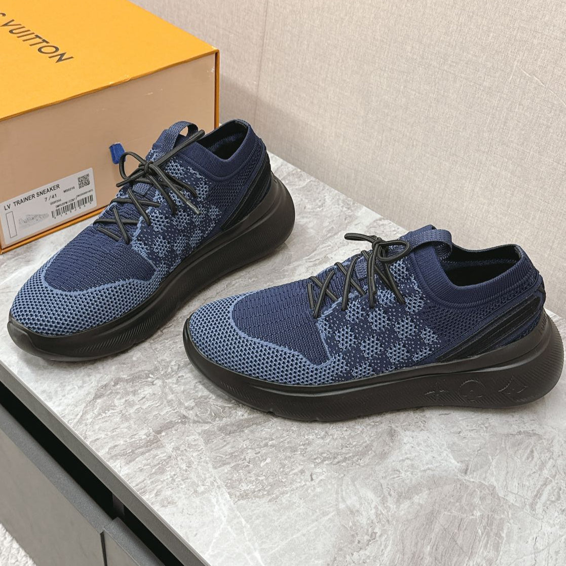 LOUIS VUITTON SNEAKERS IN MIDNIGHT BLUE DAMIER ELASTIC FABRIC
