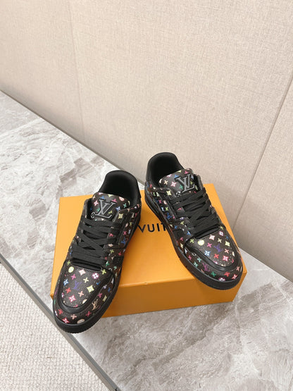 LOUIS VUITTON TRAINER SNEAKER IN BLACK MIX COLORFUL CALFSKIN