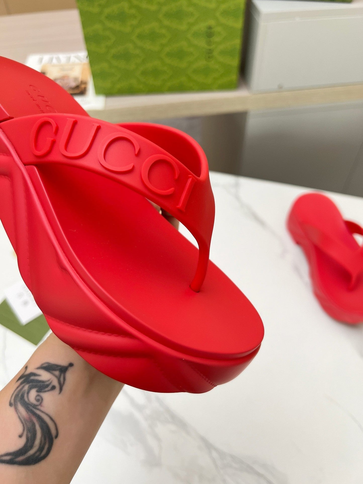 GUCCI THONG PLATFORM IN RUBY RED IMPORTED TPU